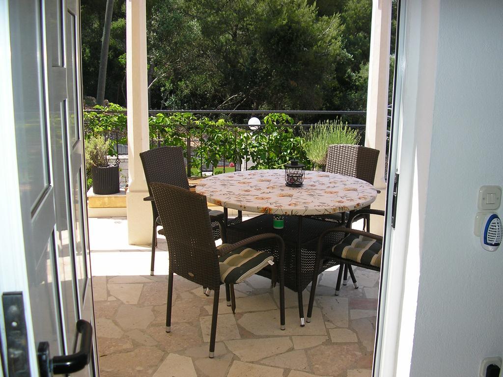 Apartments Viki Τρογκίρ Εξωτερικό φωτογραφία