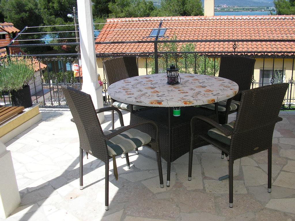 Apartments Viki Τρογκίρ Εξωτερικό φωτογραφία