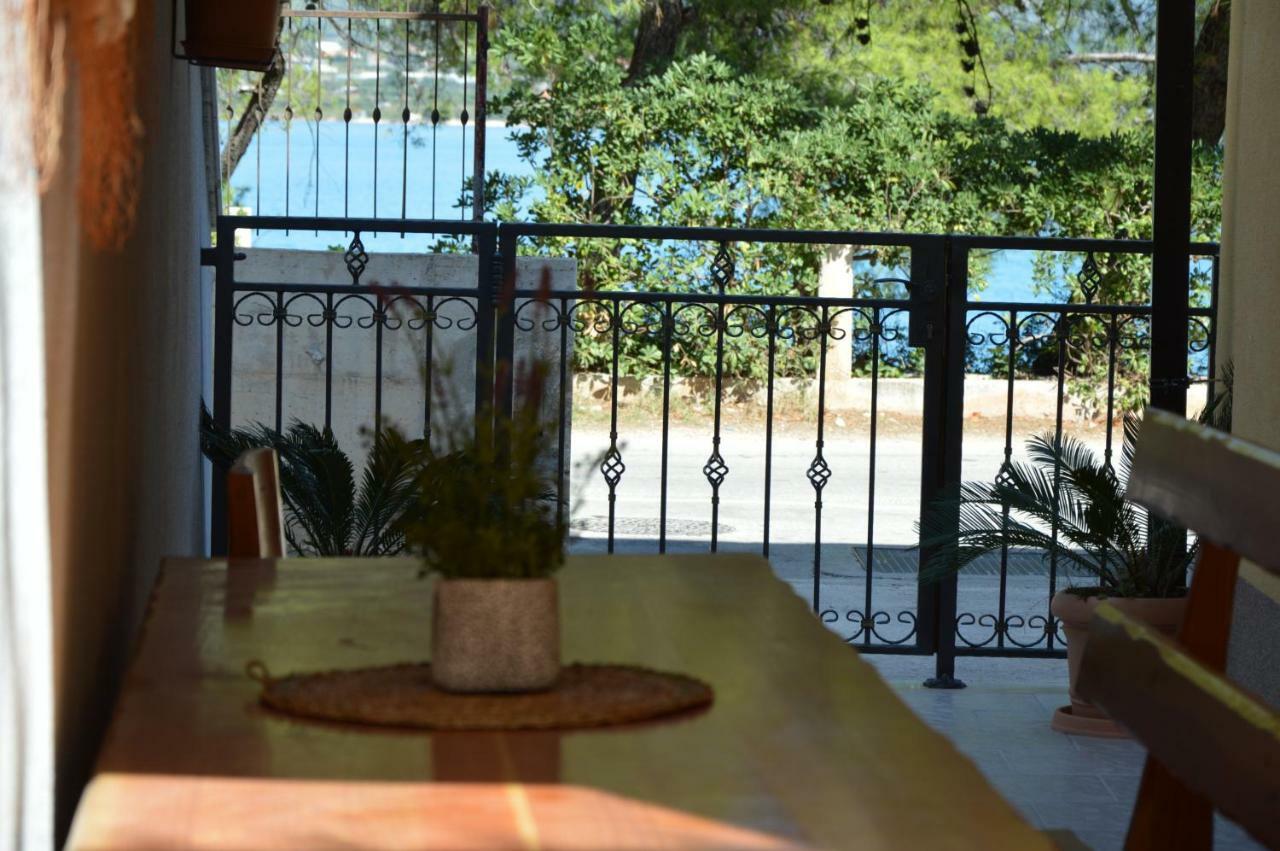 Apartments Viki Τρογκίρ Εξωτερικό φωτογραφία