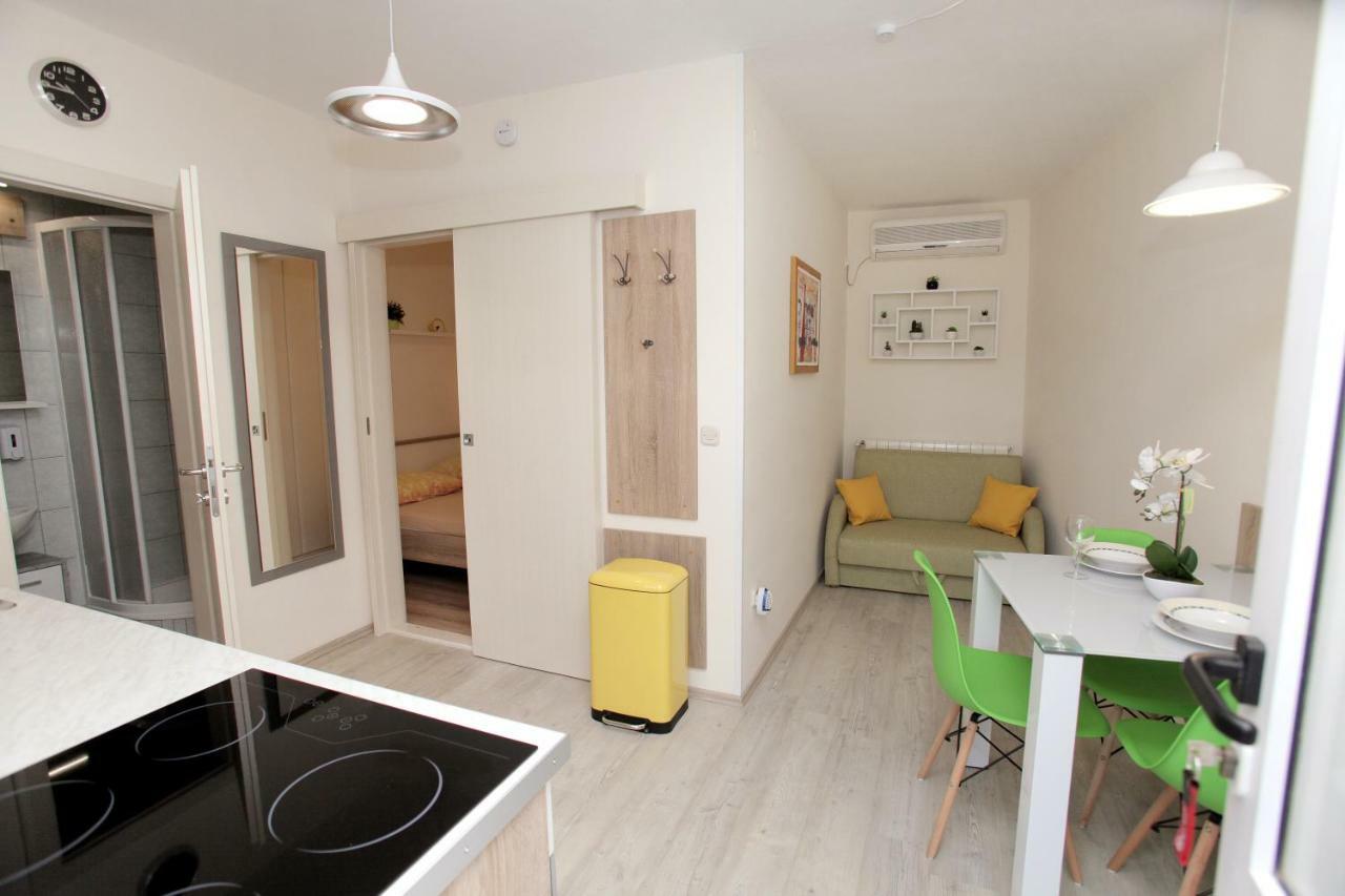 Apartments Viki Τρογκίρ Εξωτερικό φωτογραφία